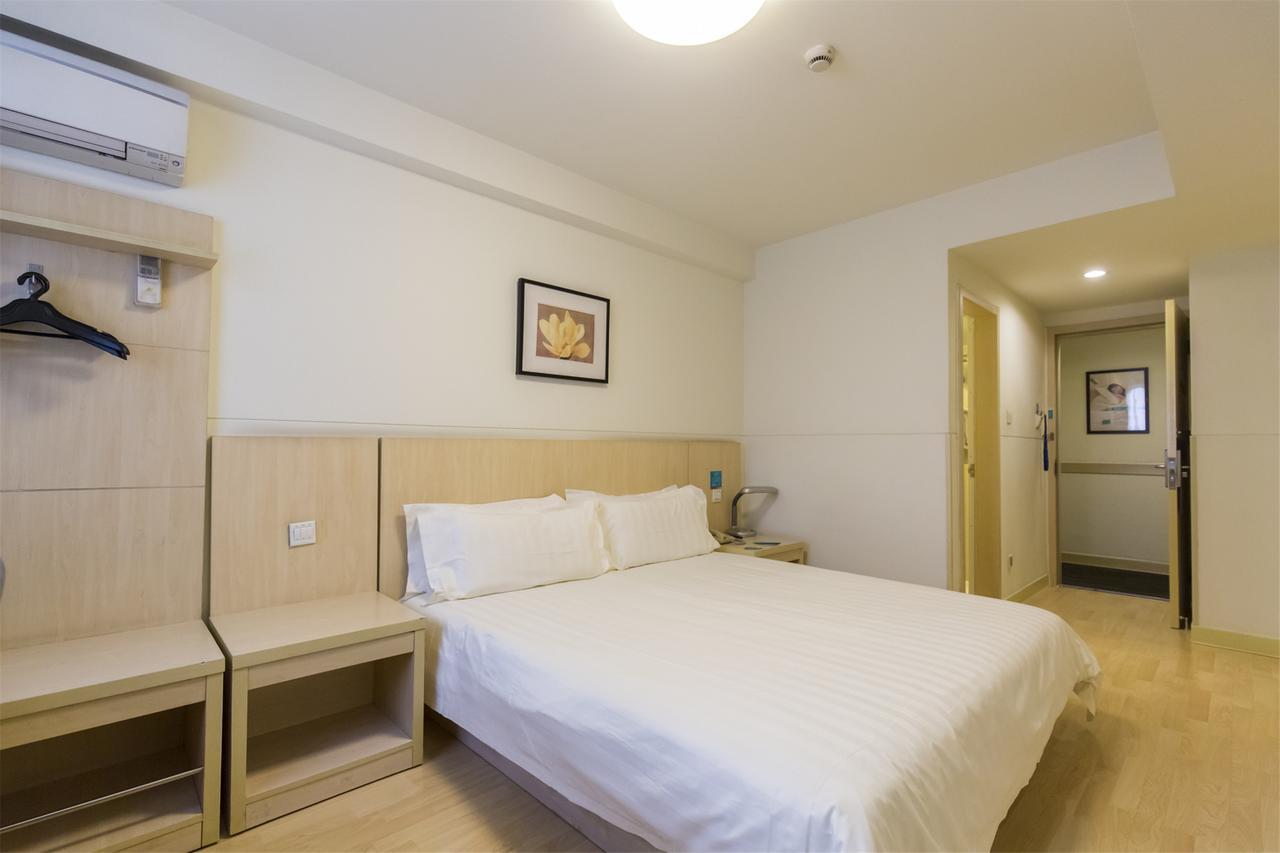 Jinjiang Inn Select Shanghai Xintiandi South Xizang Road Экстерьер фото