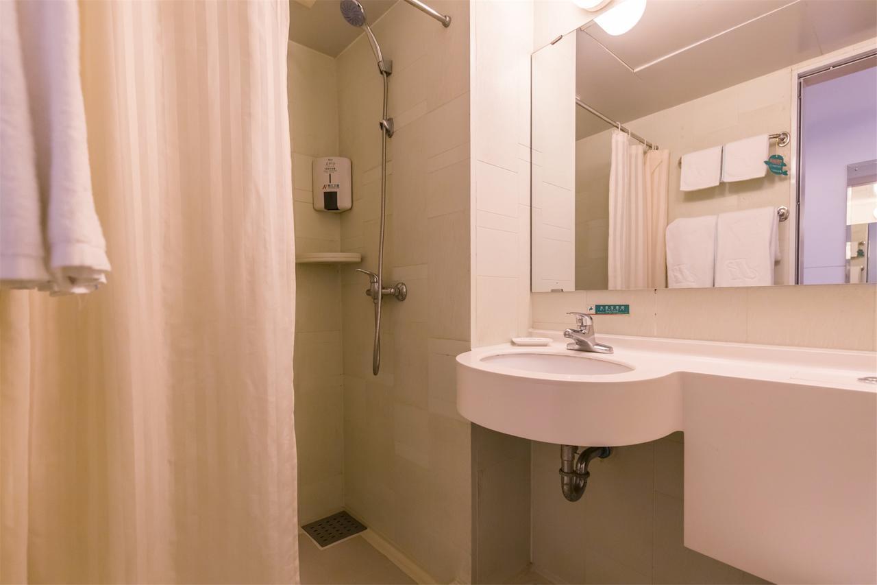Jinjiang Inn Select Shanghai Xintiandi South Xizang Road Экстерьер фото